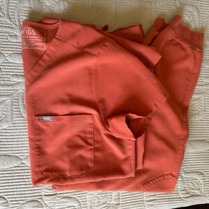 Figs Terracota Scrub Set🪴